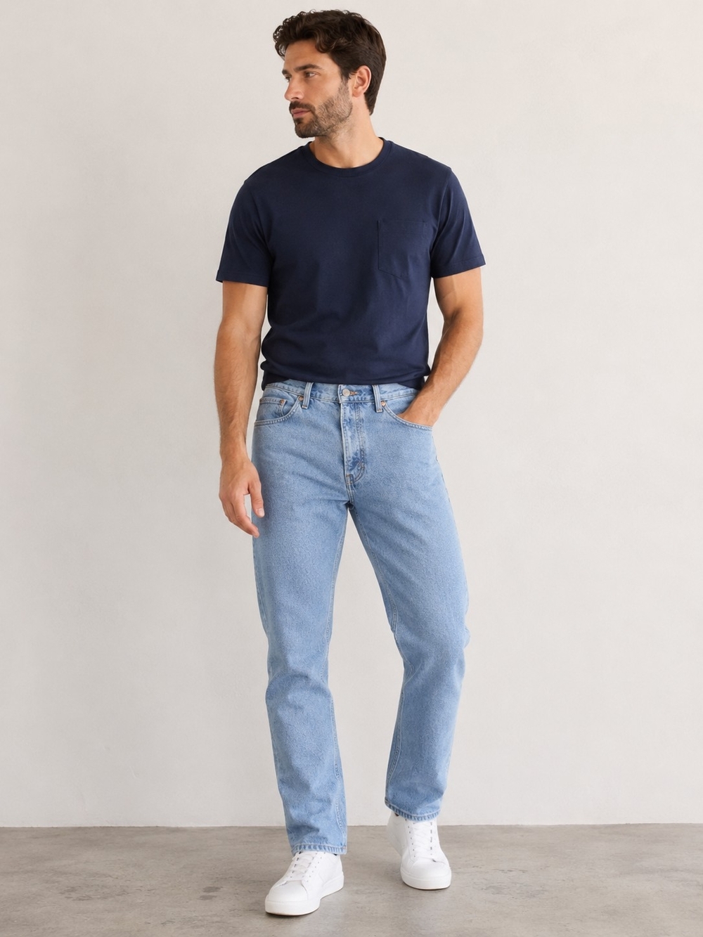 Signature by Levi Strauss Men's Light Wash Straight Jeans